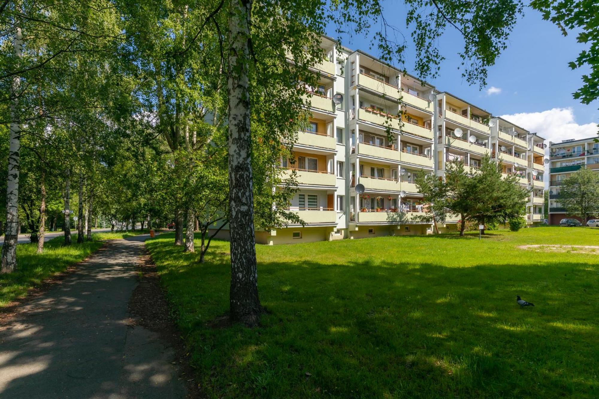 Apartament Przy Termach Cieplickich Julcia Jelenia Gora Bagian luar foto